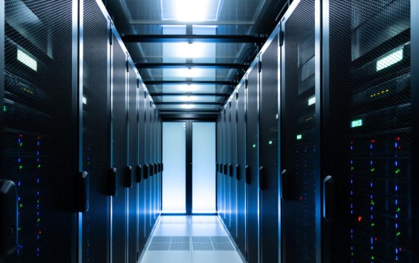 信用卡欠八千收到法院起诉怎么办