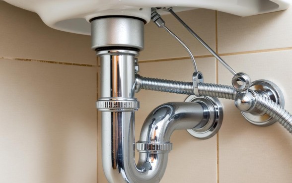 下水道的地漏用什么粘住水管口子