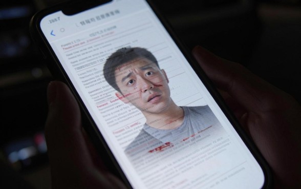无视征信芝麻分的网贷口子，深入剖析五个贷款10万比较容易的软件