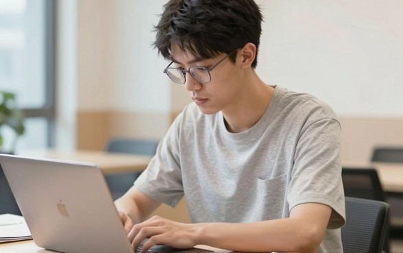 借款平台哪个容易通过不看征信18周岁，筛选5个无视黑白户的下款口子